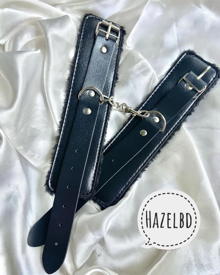 PU Leather Restraint Hand/Wrist Cuffs - Image 6