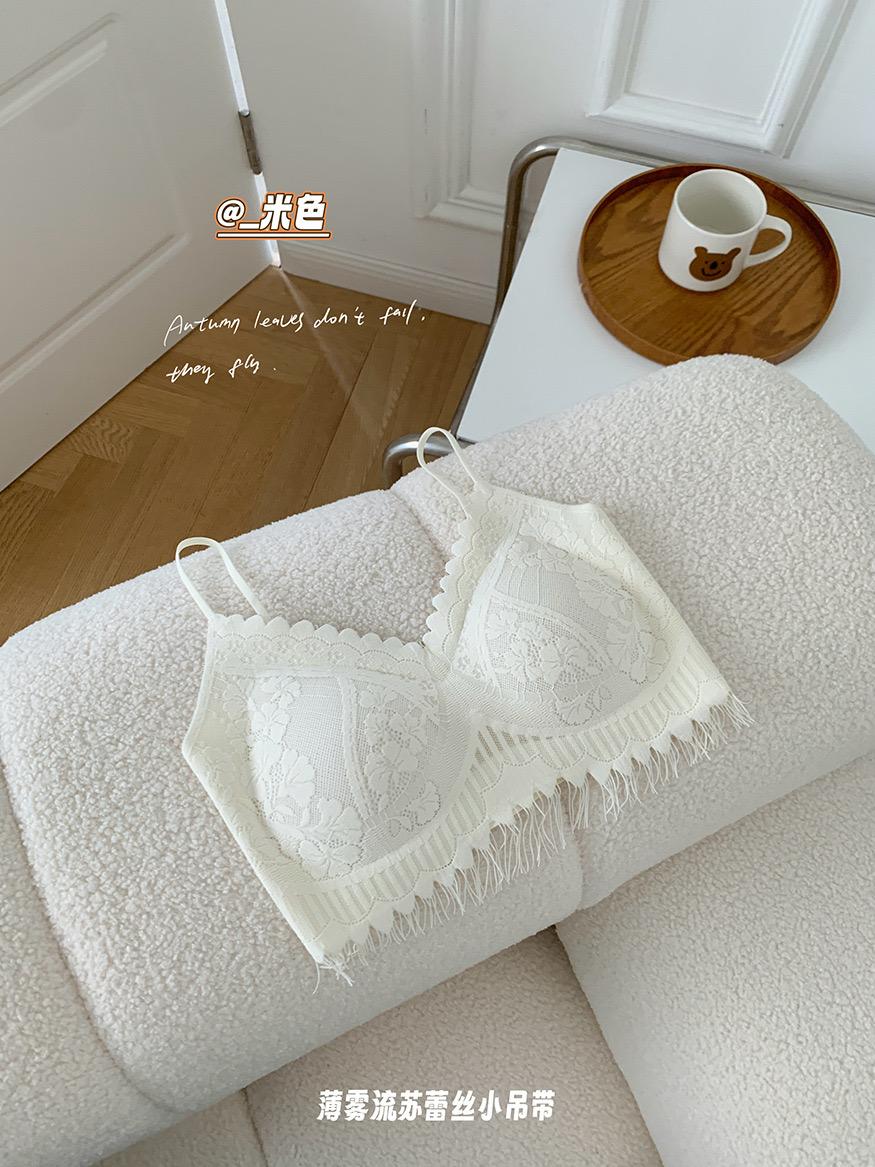 Seamless Daily Wear Slim Strap Bra - Image 16