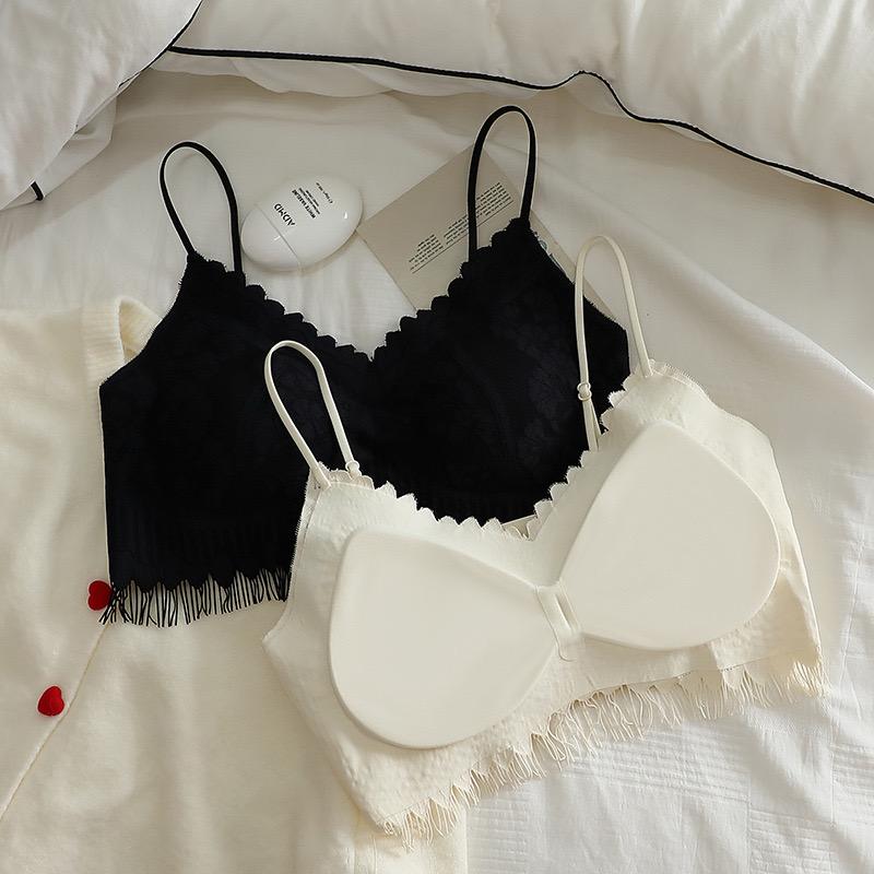 Seamless Daily Wear Slim Strap Bra - Image 13