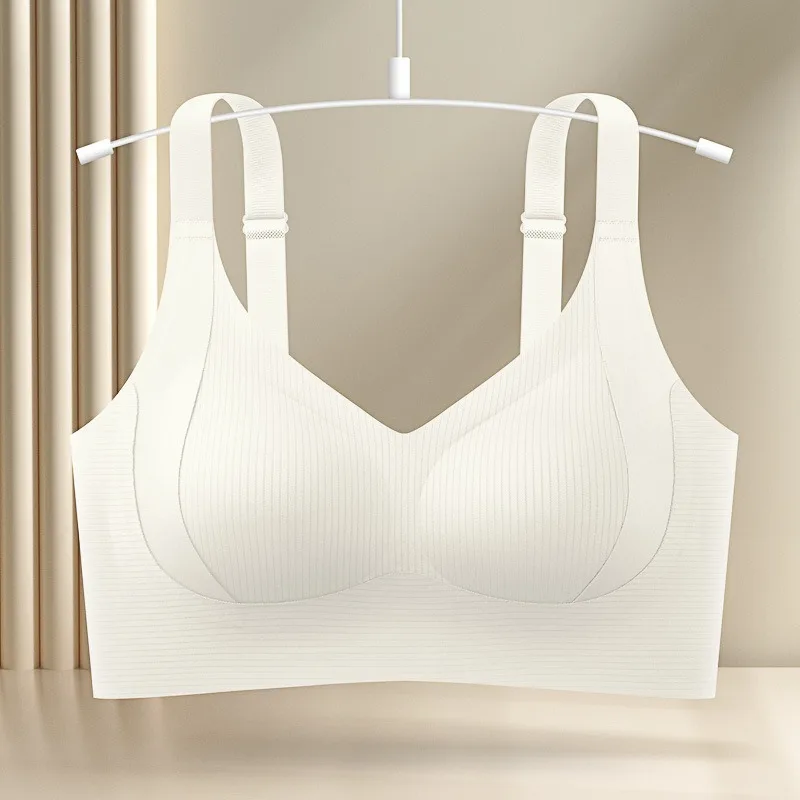Seamless full-cup bra - Image 8