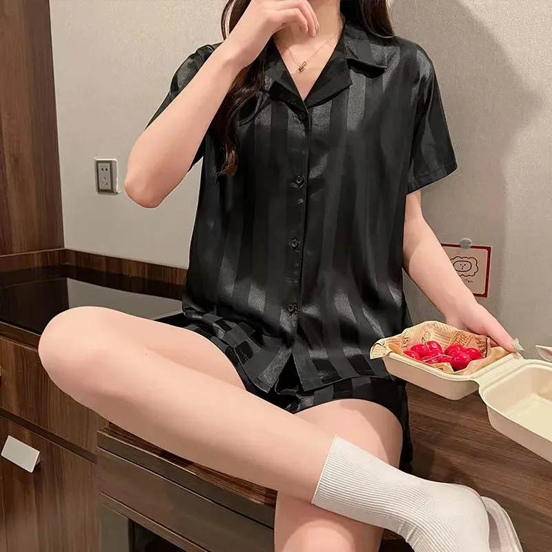 Ice Silk Pajamas Ladies Set of Short-Sleeved - Image 12